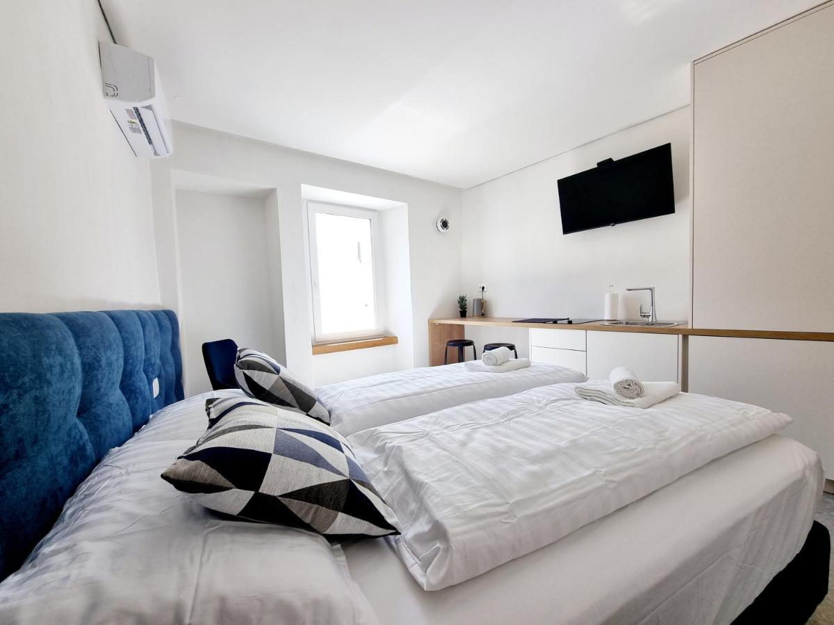 Akvatour Apartma *